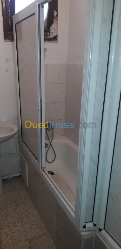 Location Appartement F3 Alger Baba hassen