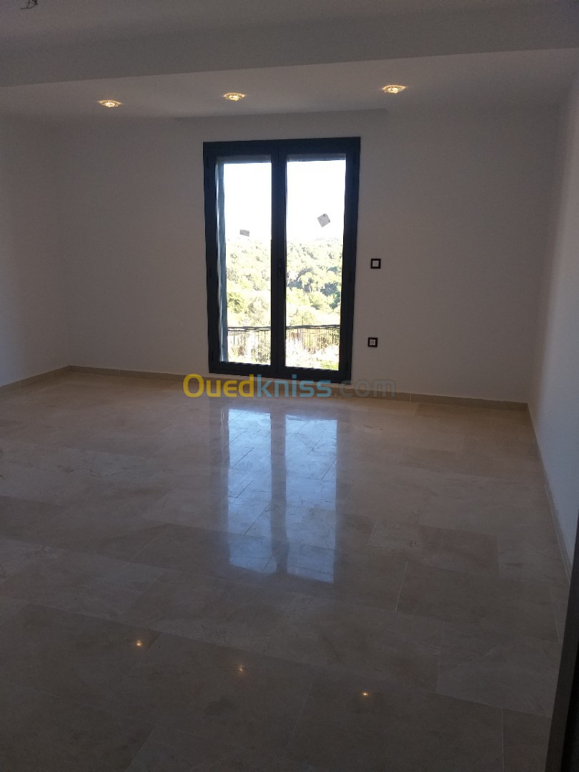 Vente Appartement F3.4 Alger El achour