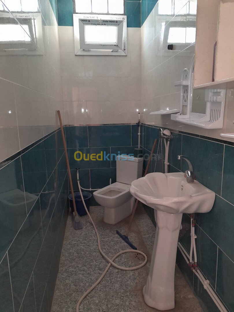 Location Appartement F2 Tipaza Kolea