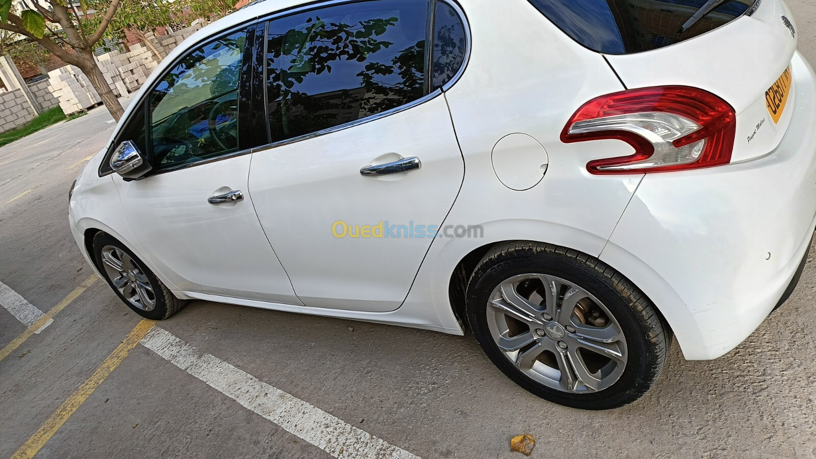 Peugeot 208 2014 Allure