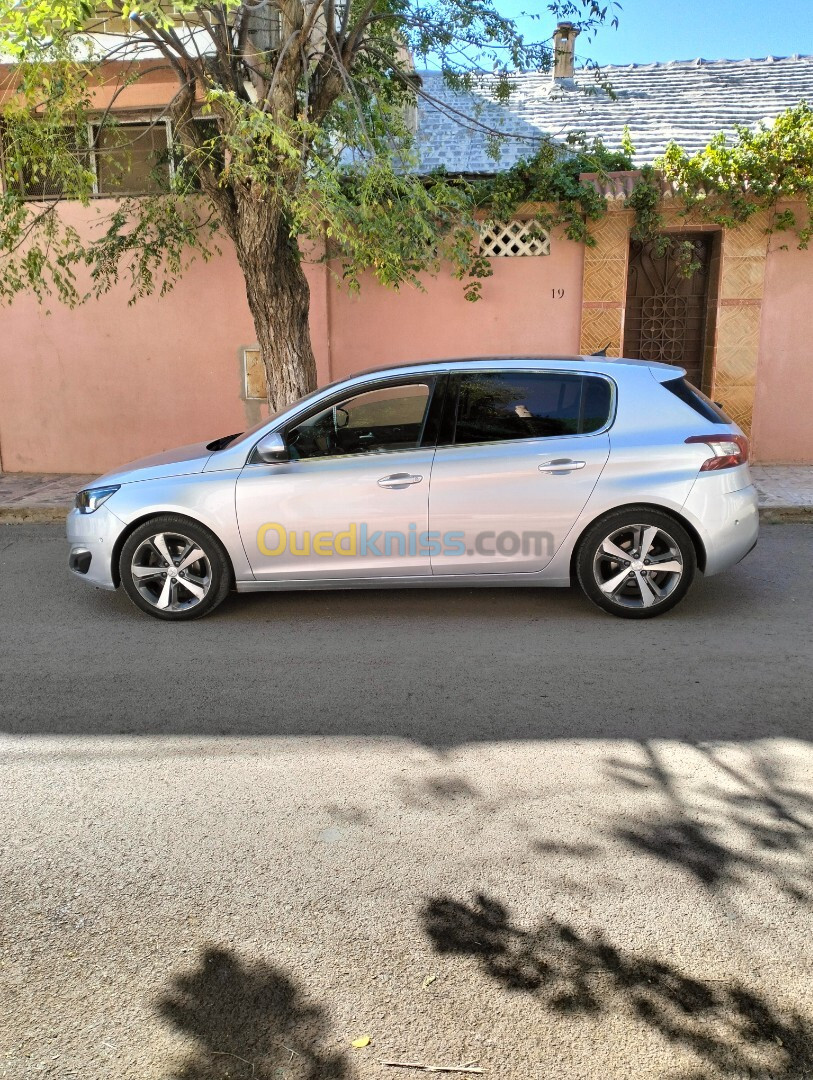 Peugeot 308 2015 Allure