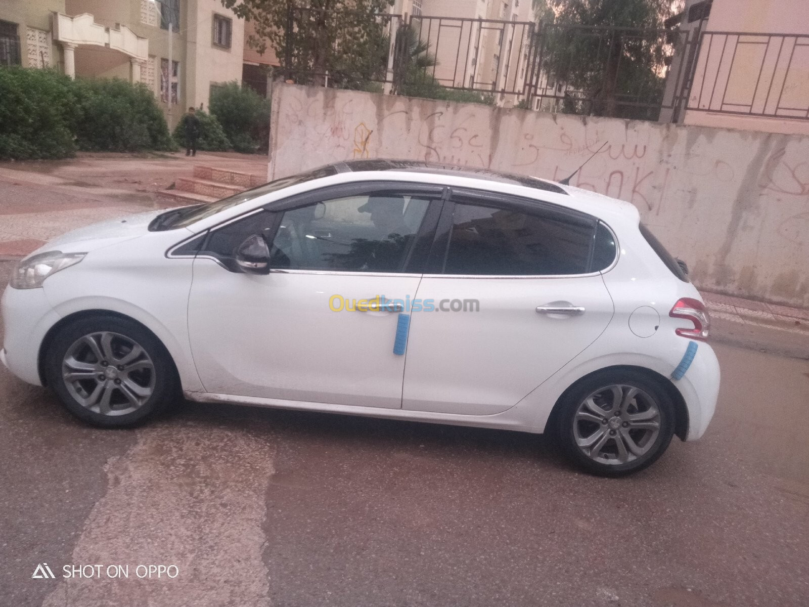 Peugeot 208 2014 Allure