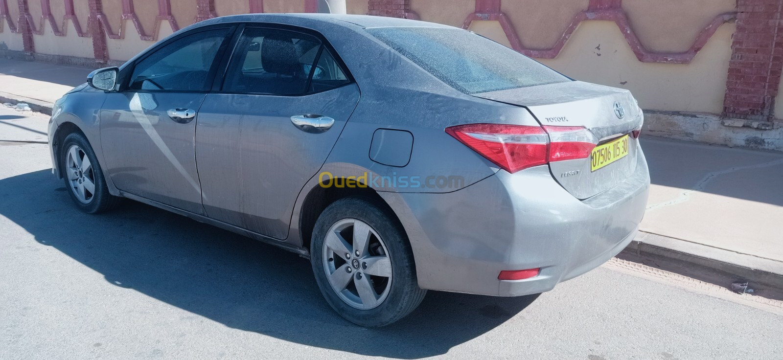 Toyota Corolla 2015 high grade