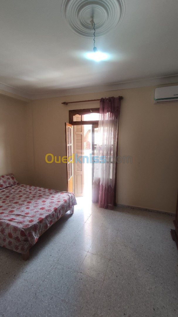 Location vacances Appartement F2 Jijel El aouana