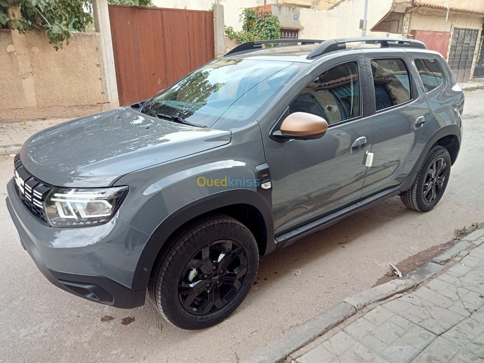 Dacia Duster 2024 Gold