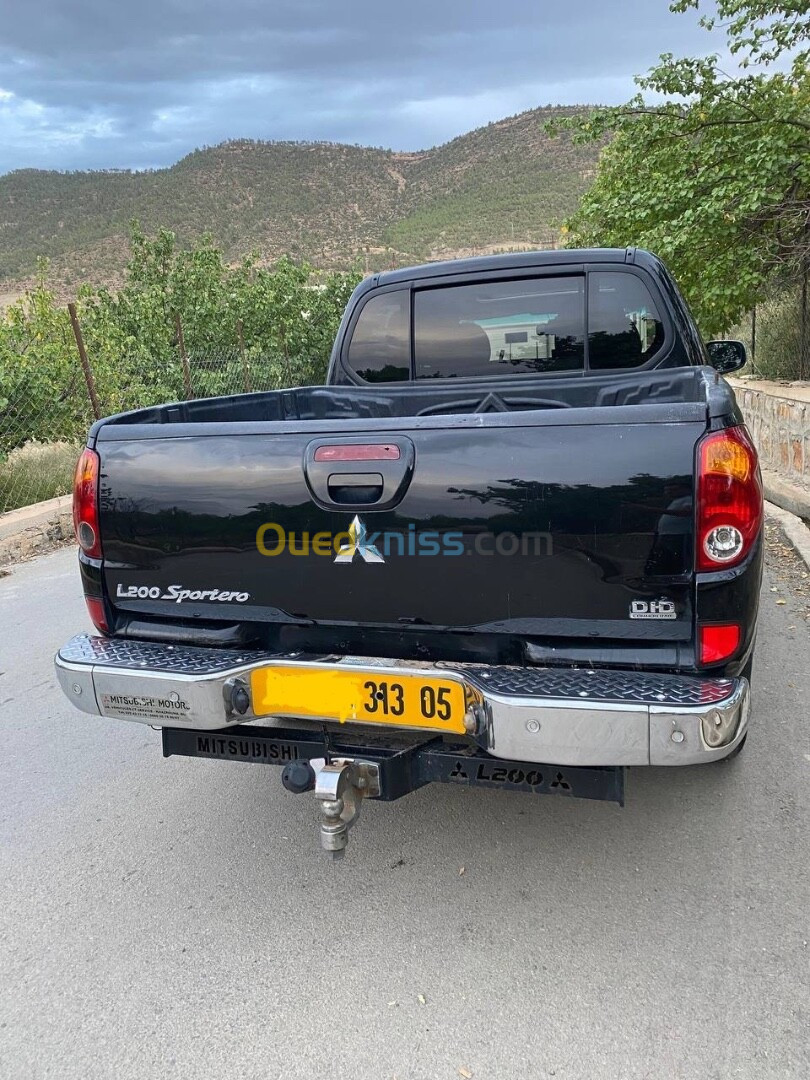 Mitsubishi L200 2013 Doube cabine Evolution