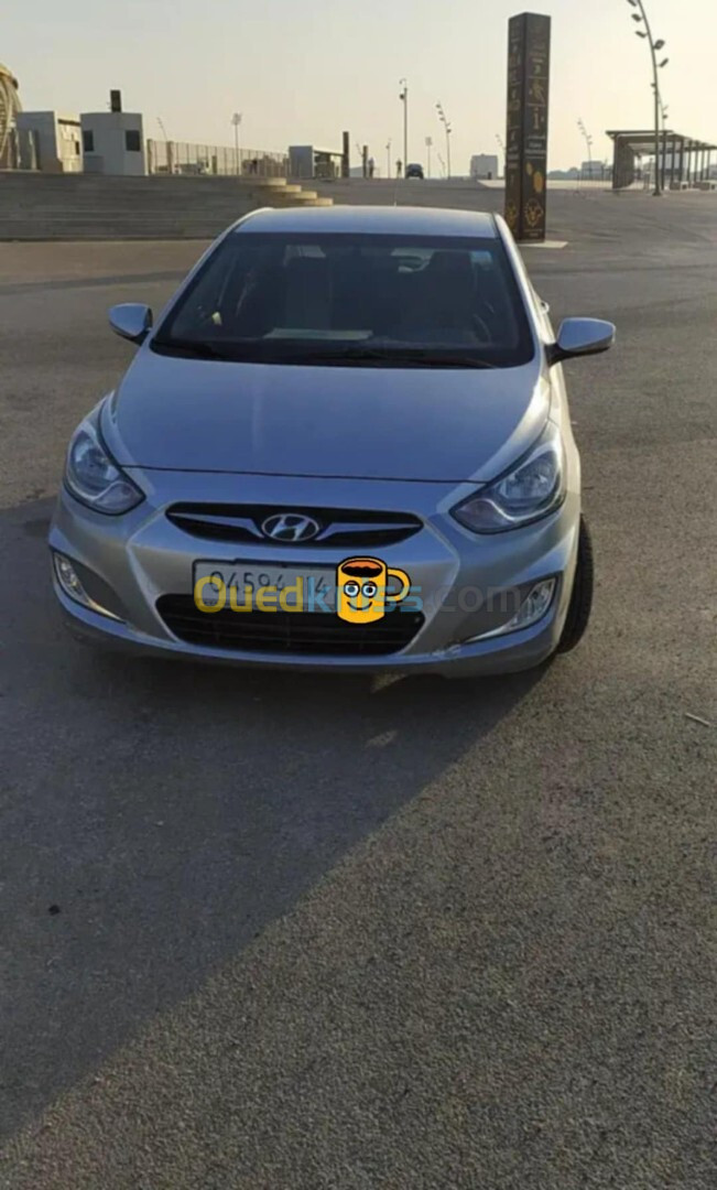 Hyundai Accent RB  4 portes 2014 Accent RB  4 portes