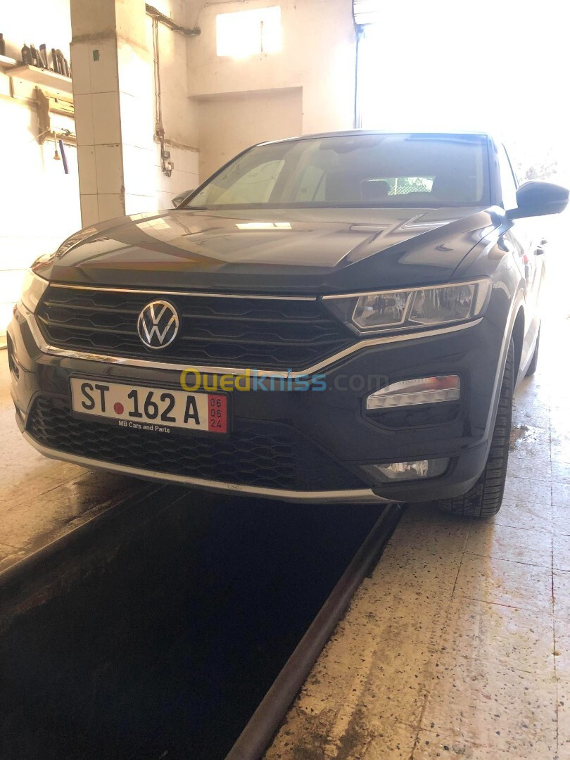 Volkswagen T-Roc 2022 Active