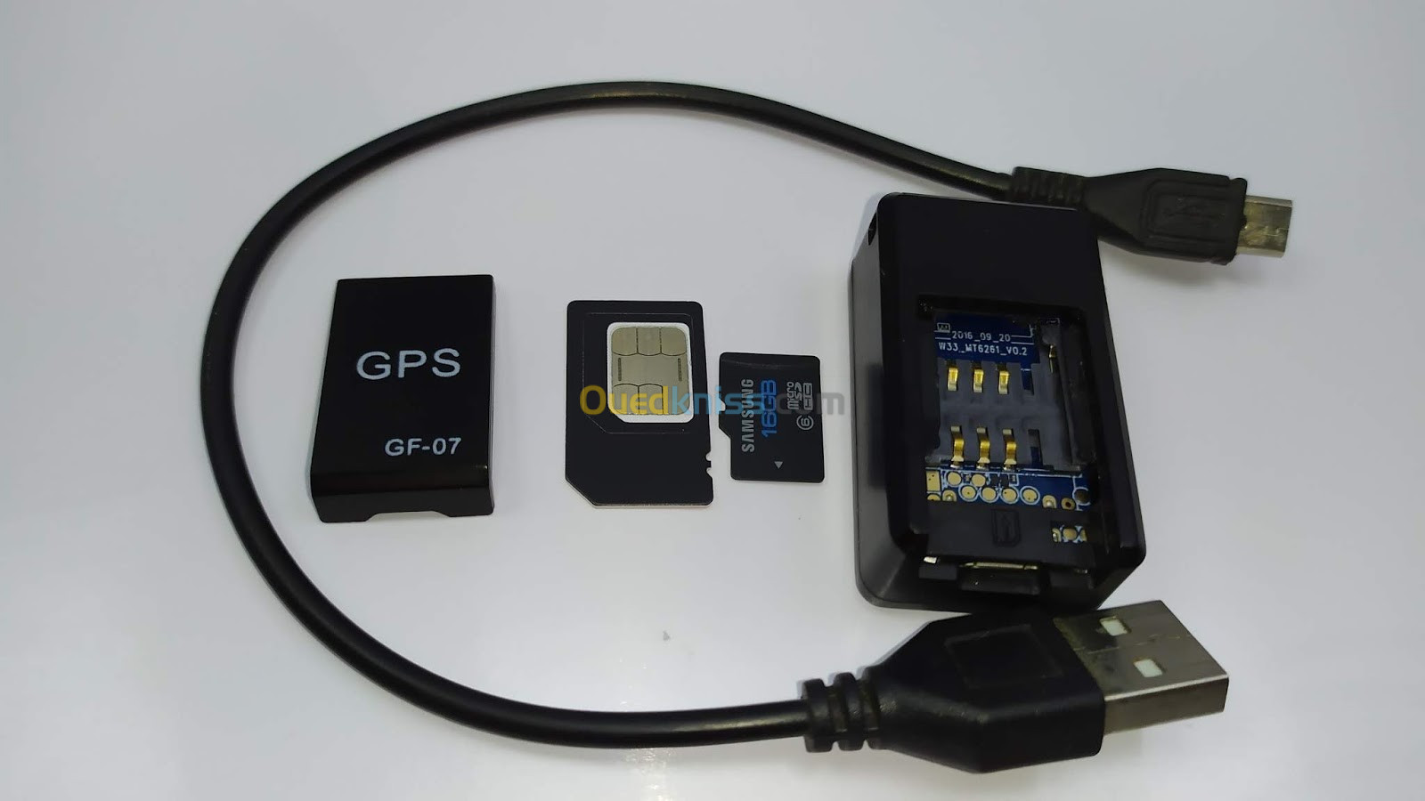 GPS tracker 