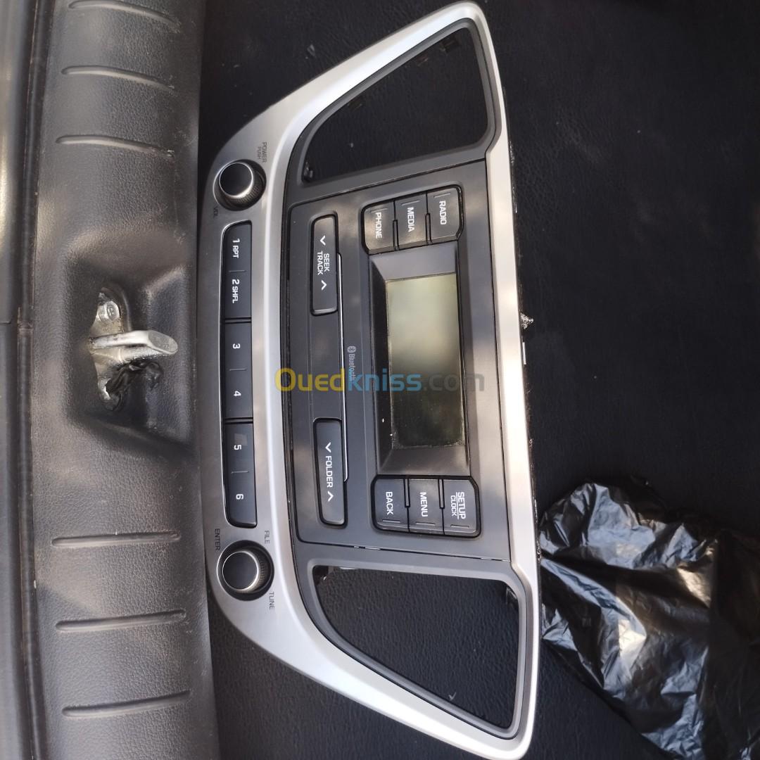 Auto radio hyundai accent série 2019