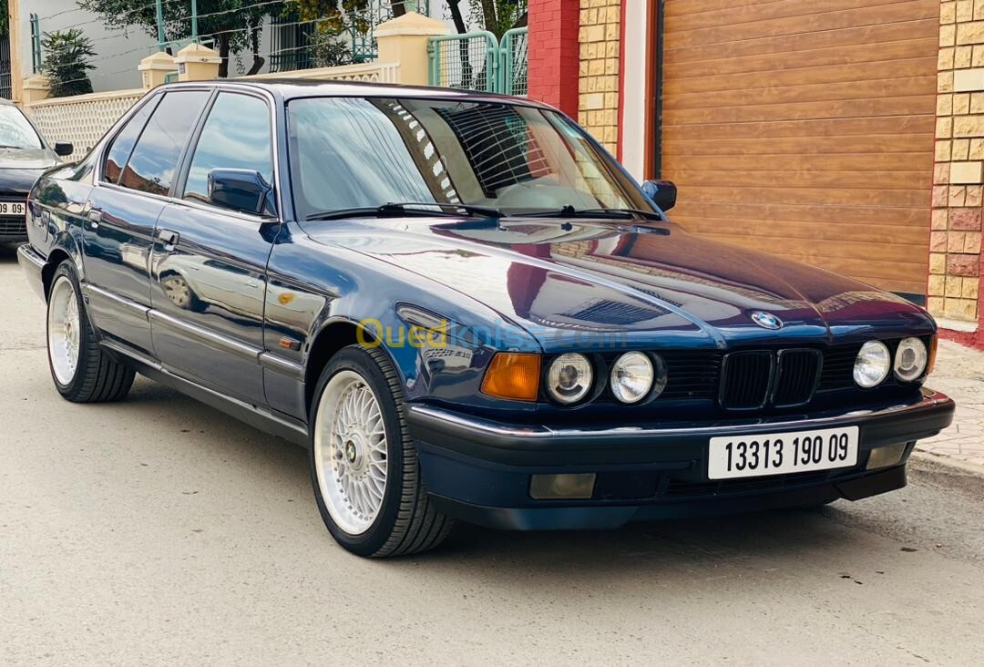 BMW Série 7 1990 