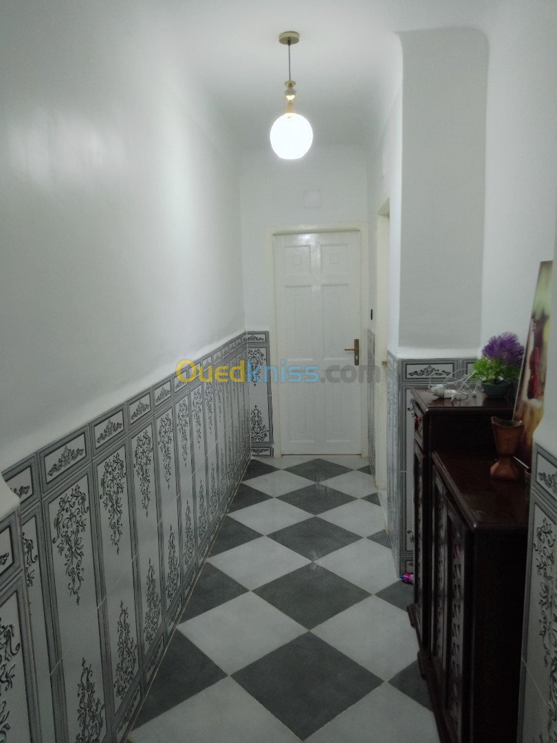 Vente Appartement F3 Biskra Biskra