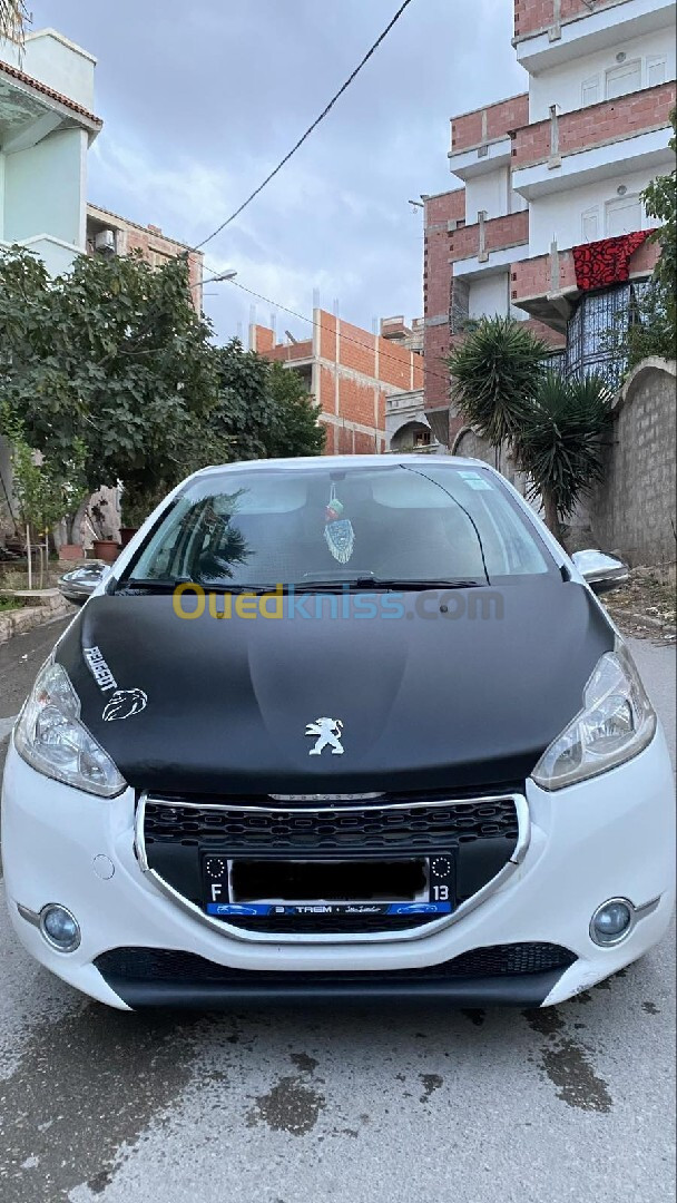 Peugeot 208 2013 Allure