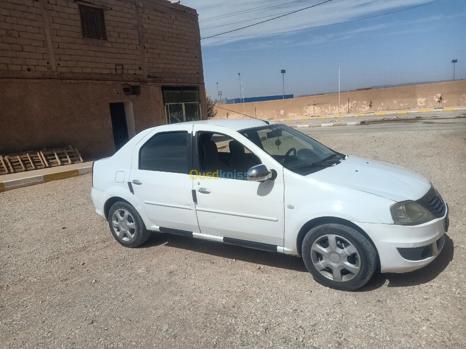 Dacia Logan 2012 