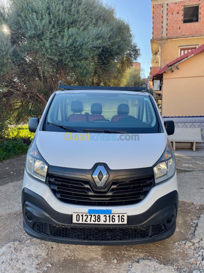 Renault Trafic 2016