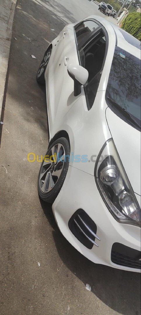 Kia Rio 5 portes 2015 Rio