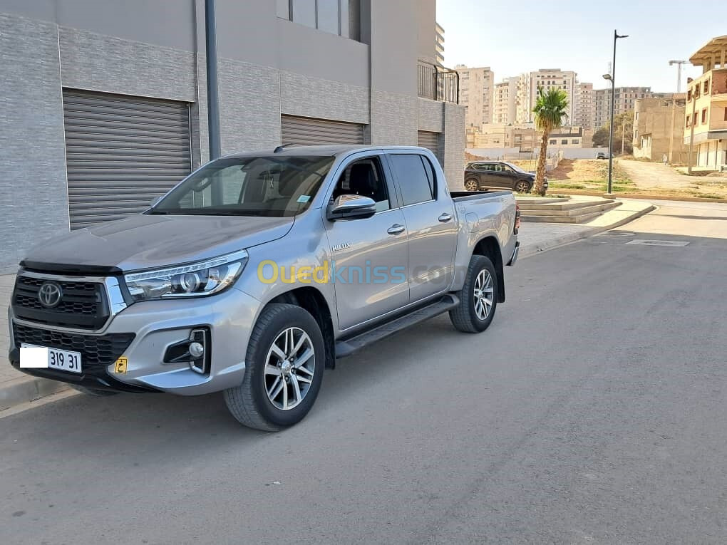 Toyota Hilux 2019 LEGEND DC 4x4 Pack Luxe