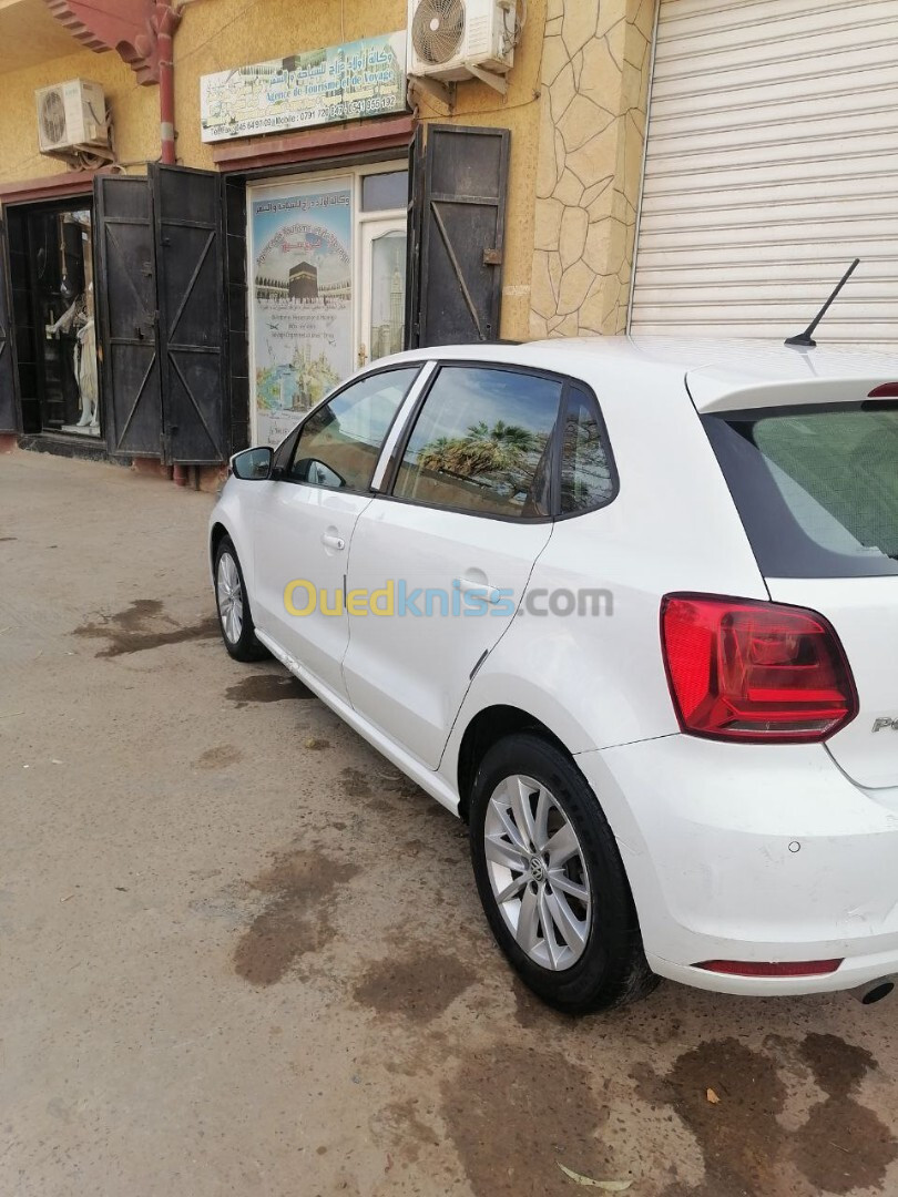 Volkswagen Polo 2015 TrendLine