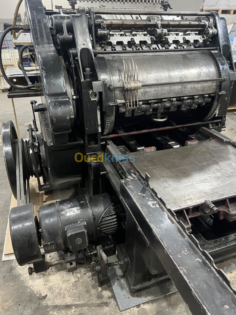 Imprimerie - 02 Cylindre HEIDELBERG Machine de découpe papier et carton