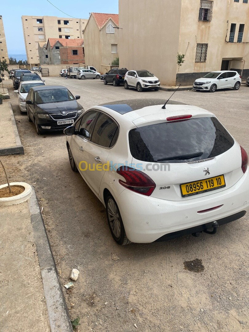 Peugeot 208 2019 Allure