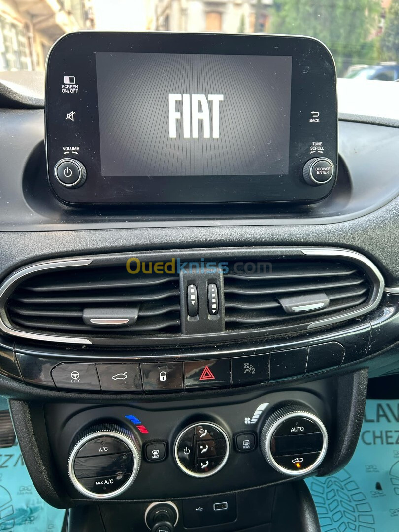 Fiat Tipo 2023 Life