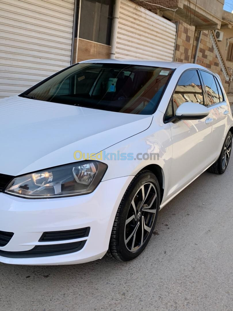 Volkswagen Golf 7 2014 Trendline +