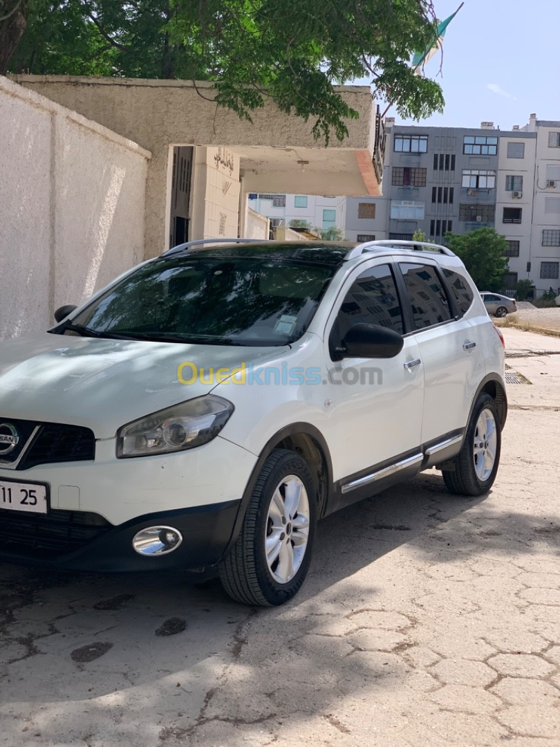 Nissan Qashqai 2011 +2 Tekna