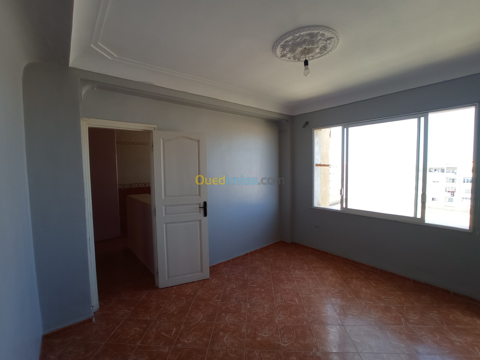 Location Appartement F3 Alger Ain benian