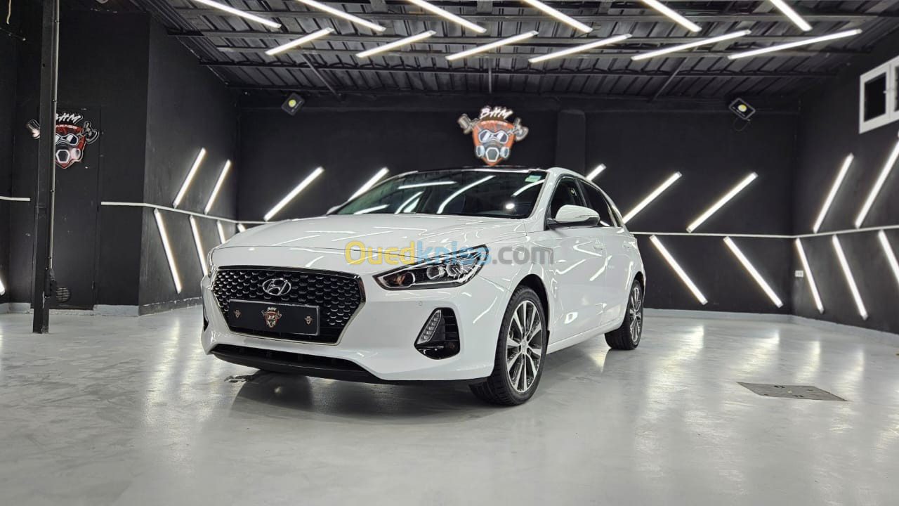 Hyundai i30 2019 Toute options