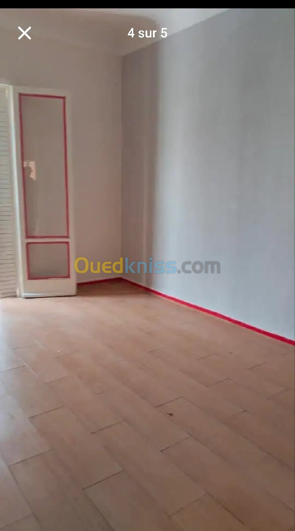 Location Appartement F5 Oran Es senia