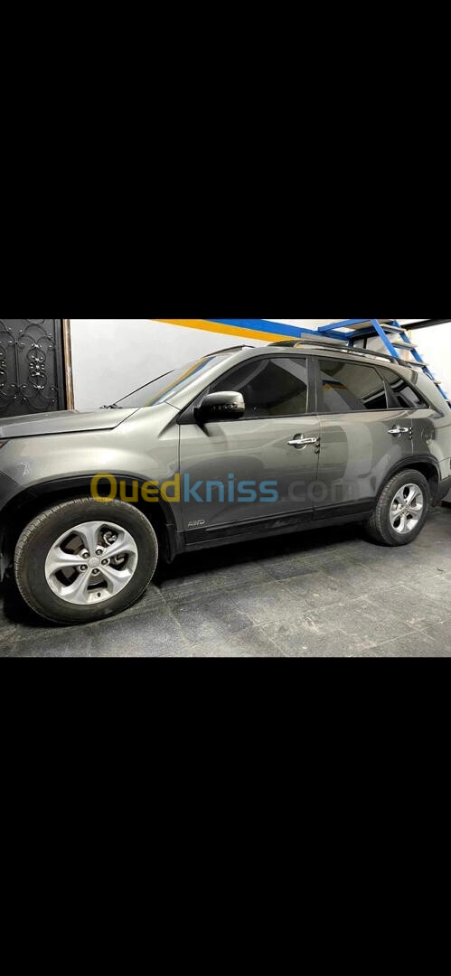 Kia Sorento 2012 Awd