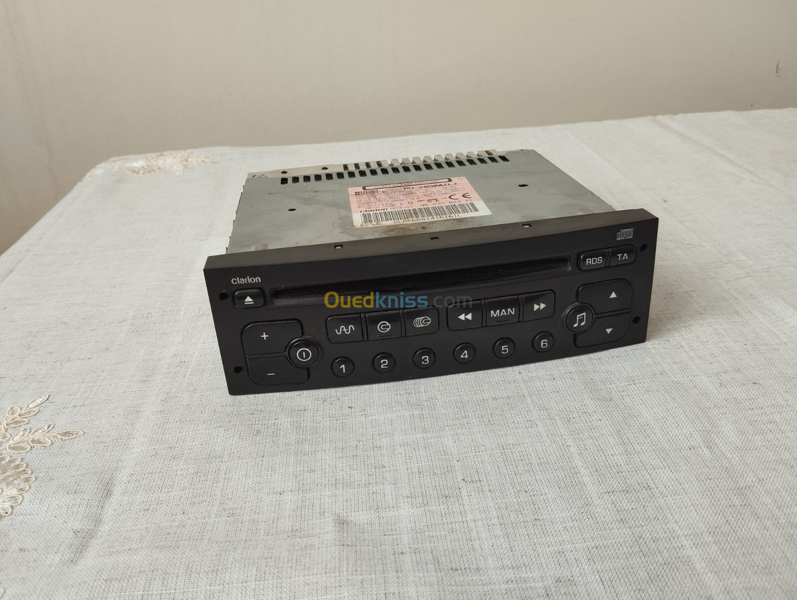 Poste Autoradio CD clarion 206/206+