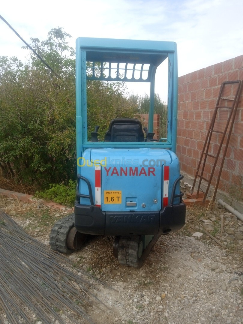 Mini pelle / ميني بال yanmar b-15 2006