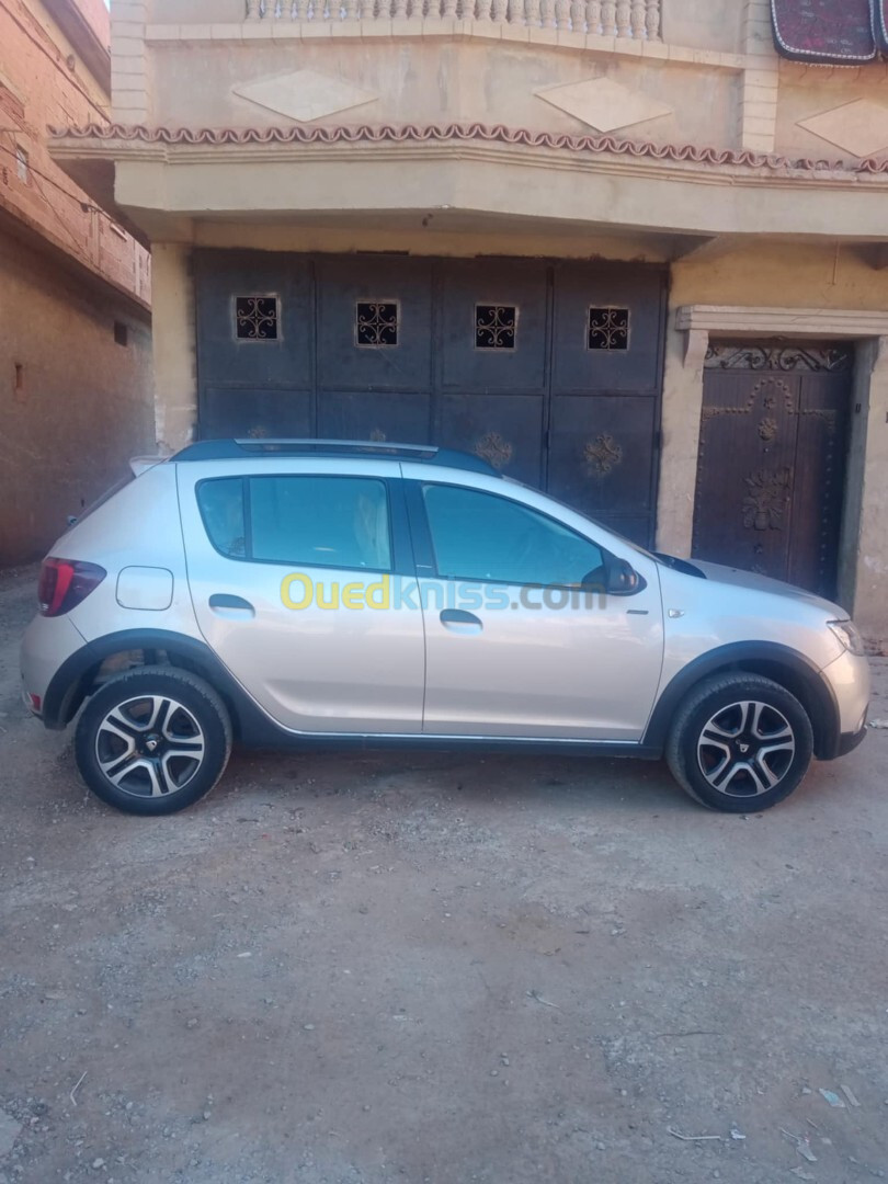 Dacia Sandero 2018 Stepway PRIVILEGE