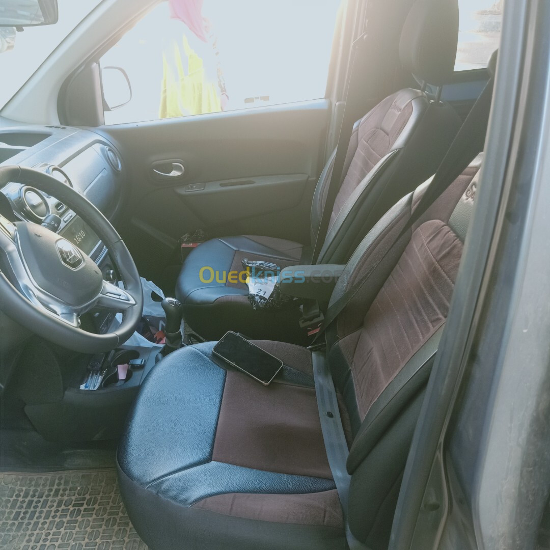 Renault Kangoo Stepway 2024 