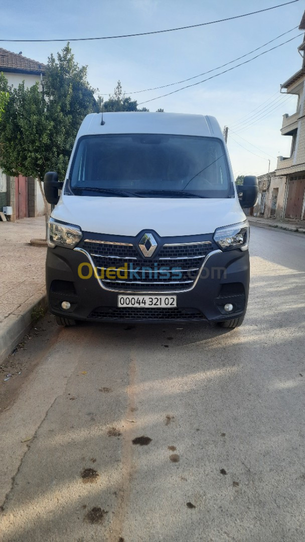 Renault Master 2021