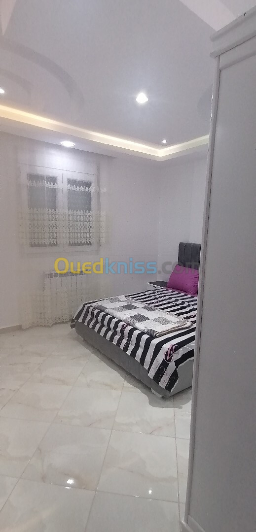 Location vacances Appartement F3 Alger Bordj el kiffan