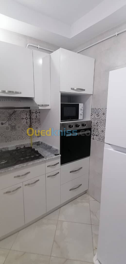 Location vacances Appartement F3 Alger Bordj el kiffan