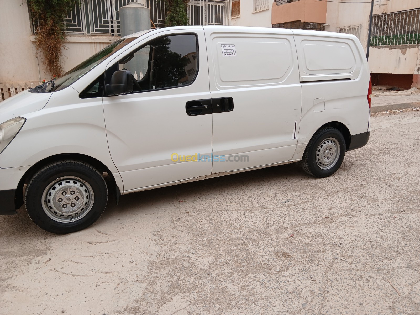 Hyundai H1 2011 Tolé