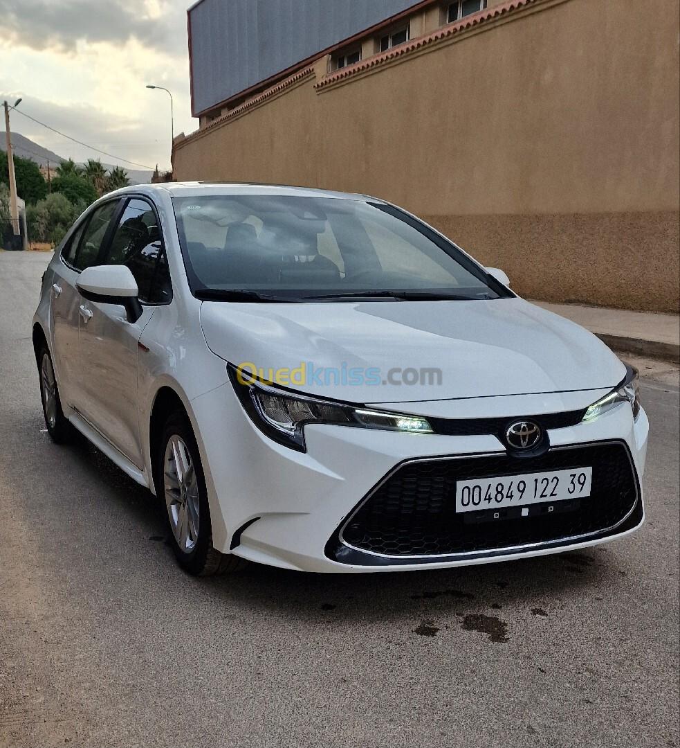 Toyota Corolla 2022 Tout option