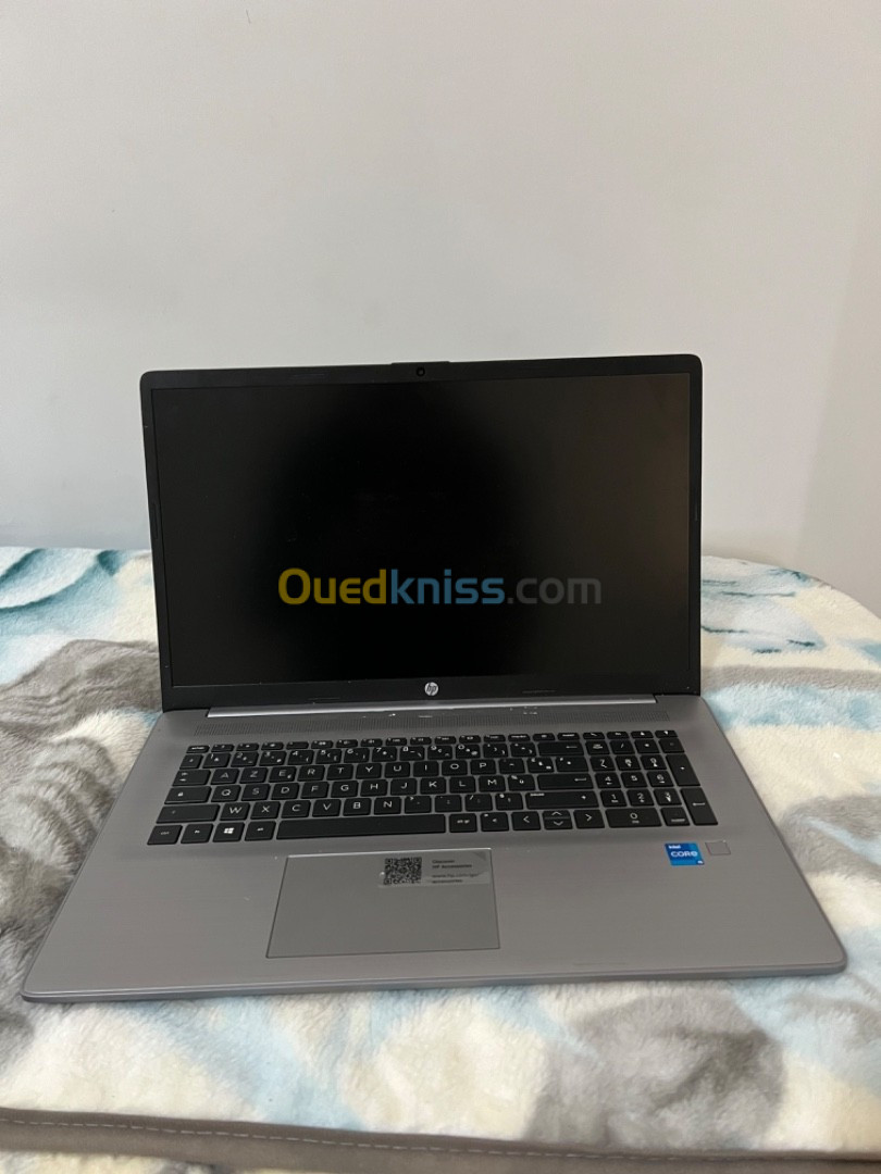 Hp 470 G8 17 pouce