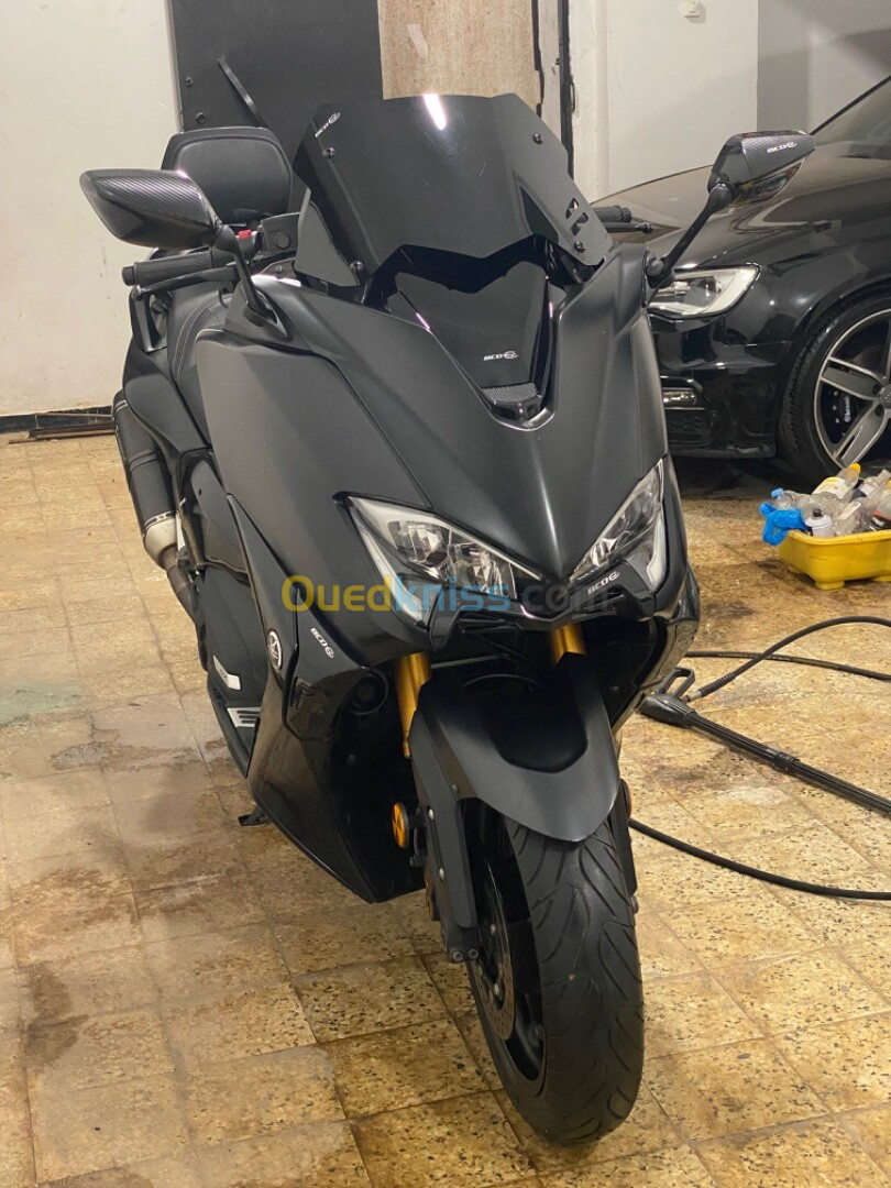 Yamaha Tmax 2019