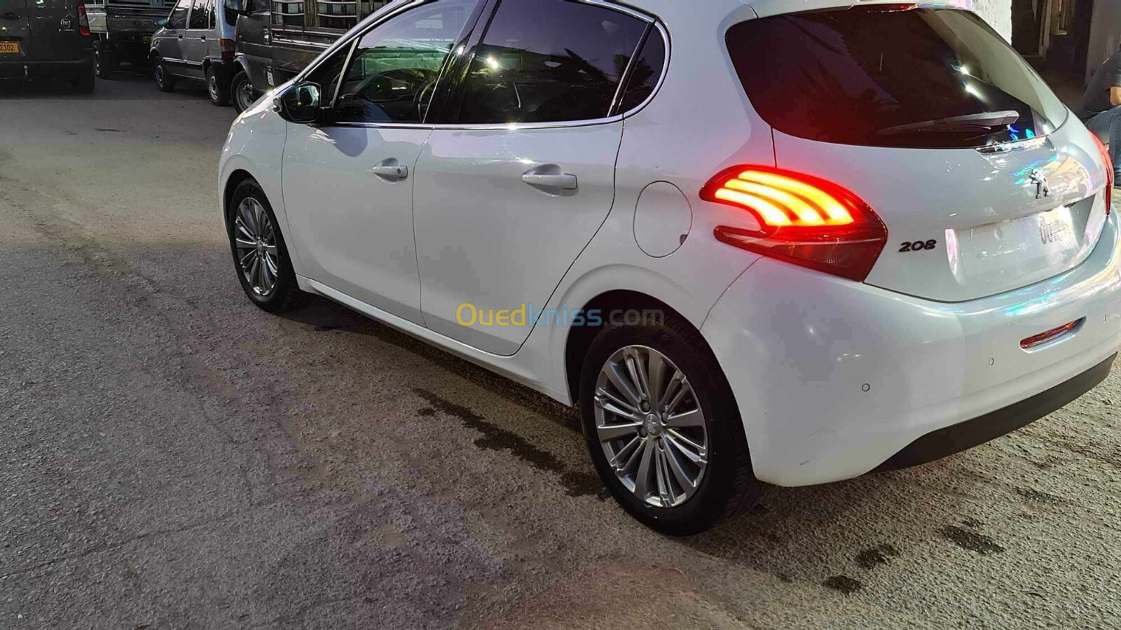 Peugeot 208 2019 Allure