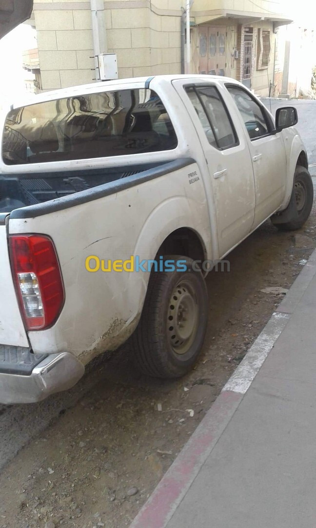 Nissan Navara 2015 Elegance 4x2