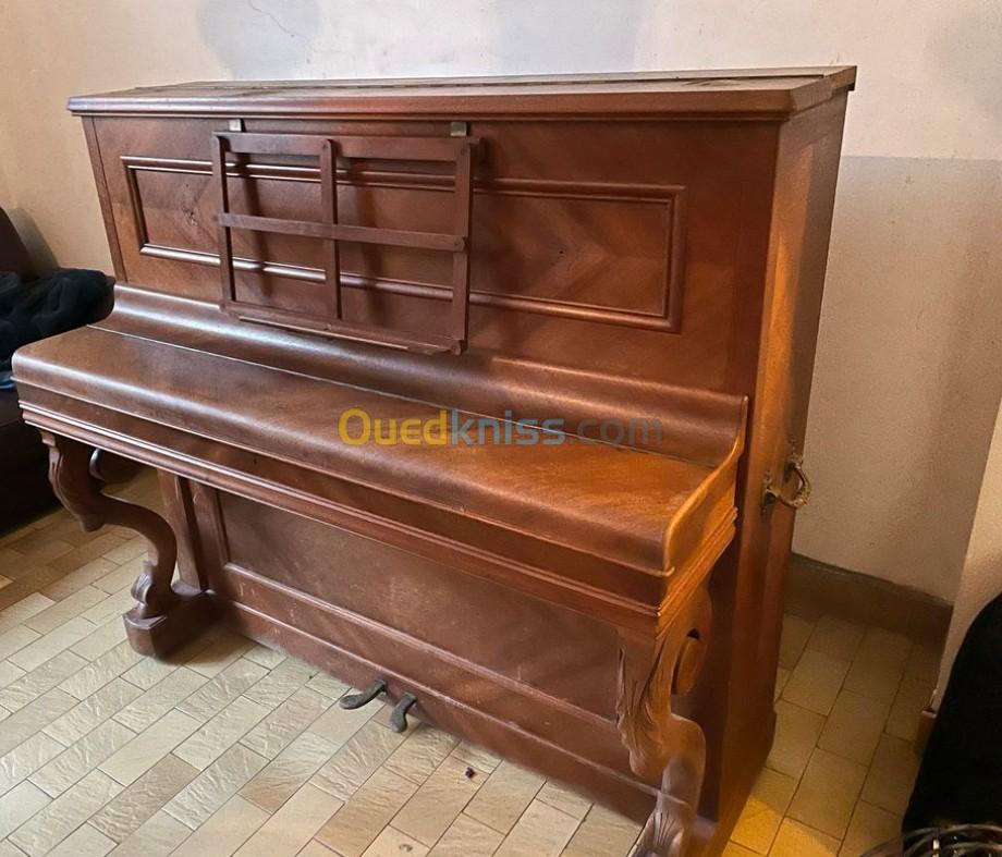 piano Mussard Paris Marron