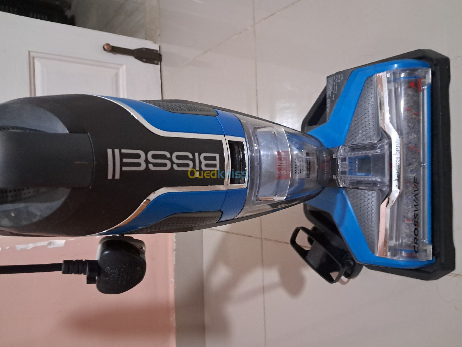 Aspirateur BISSEL sol/tapis crosswave 3 en 1