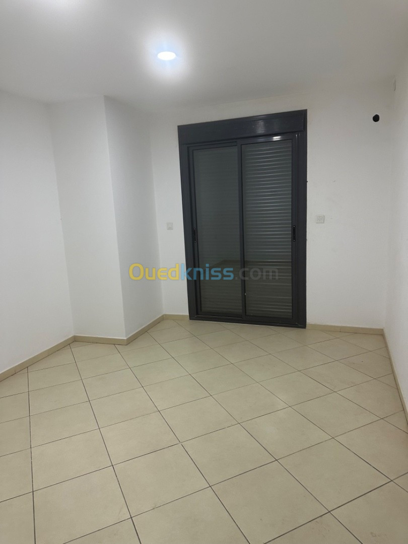 Vente Appartement F5 Oran Bir el djir