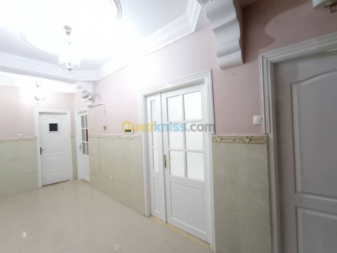 Location Niveau De Villa F4 Alger Bordj el kiffan