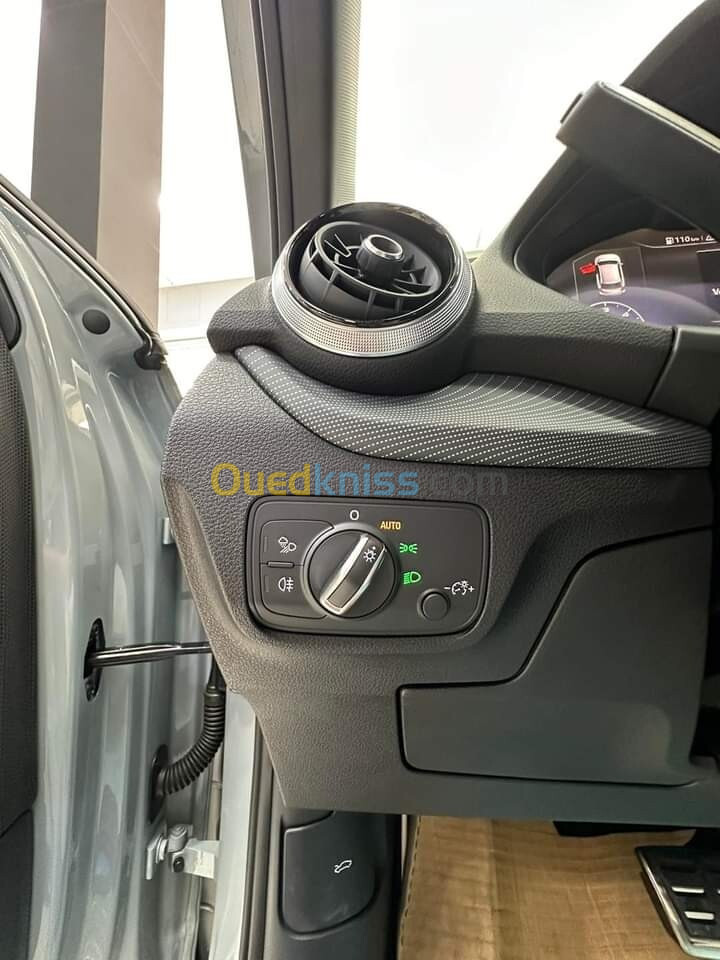 Audi Q2 2024 Quattro sline