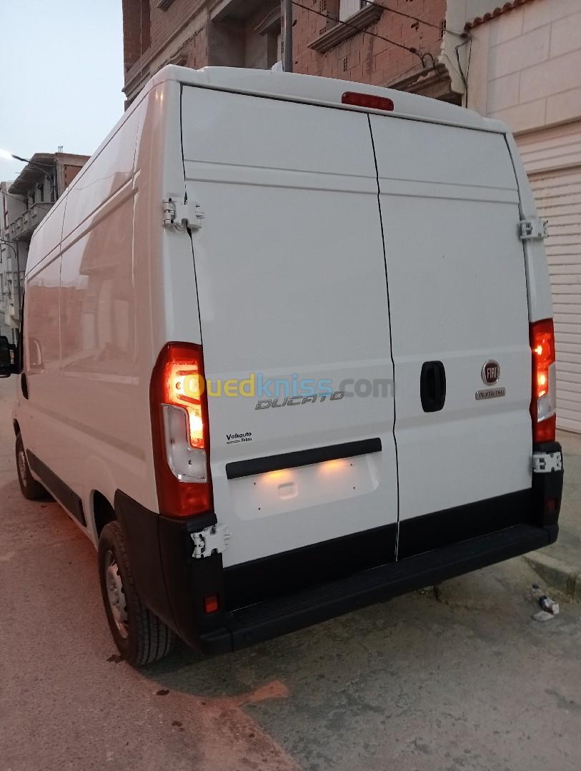 Fiat Ducato Ducato deux panaux carte grise 2024